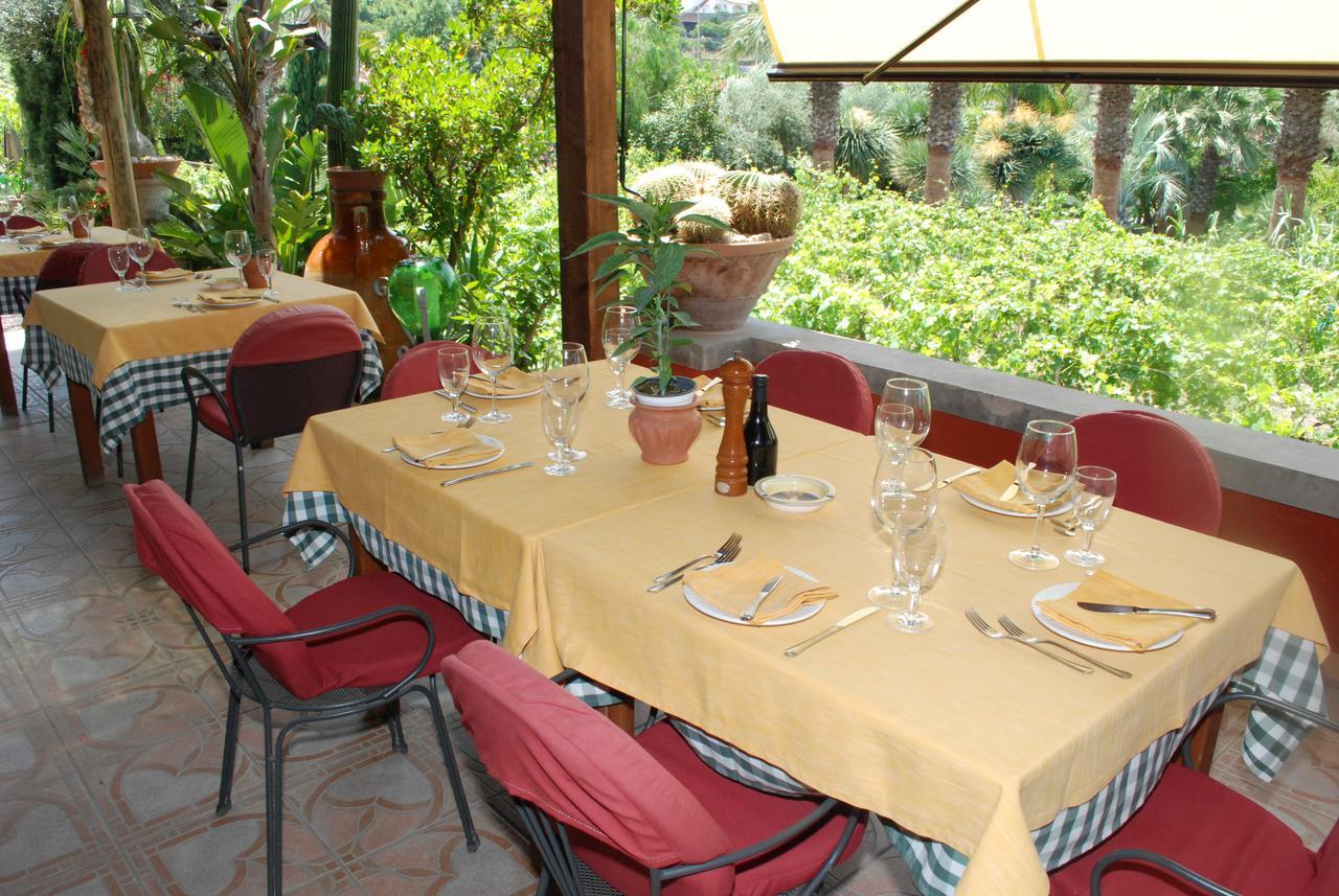 Residence Villa Cristina Forio di Ischia Exteriör bild